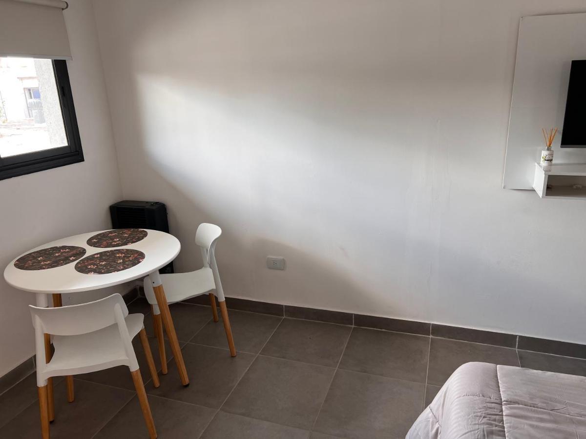 Monoambiente Parque P Appartement Villa María Buitenkant foto